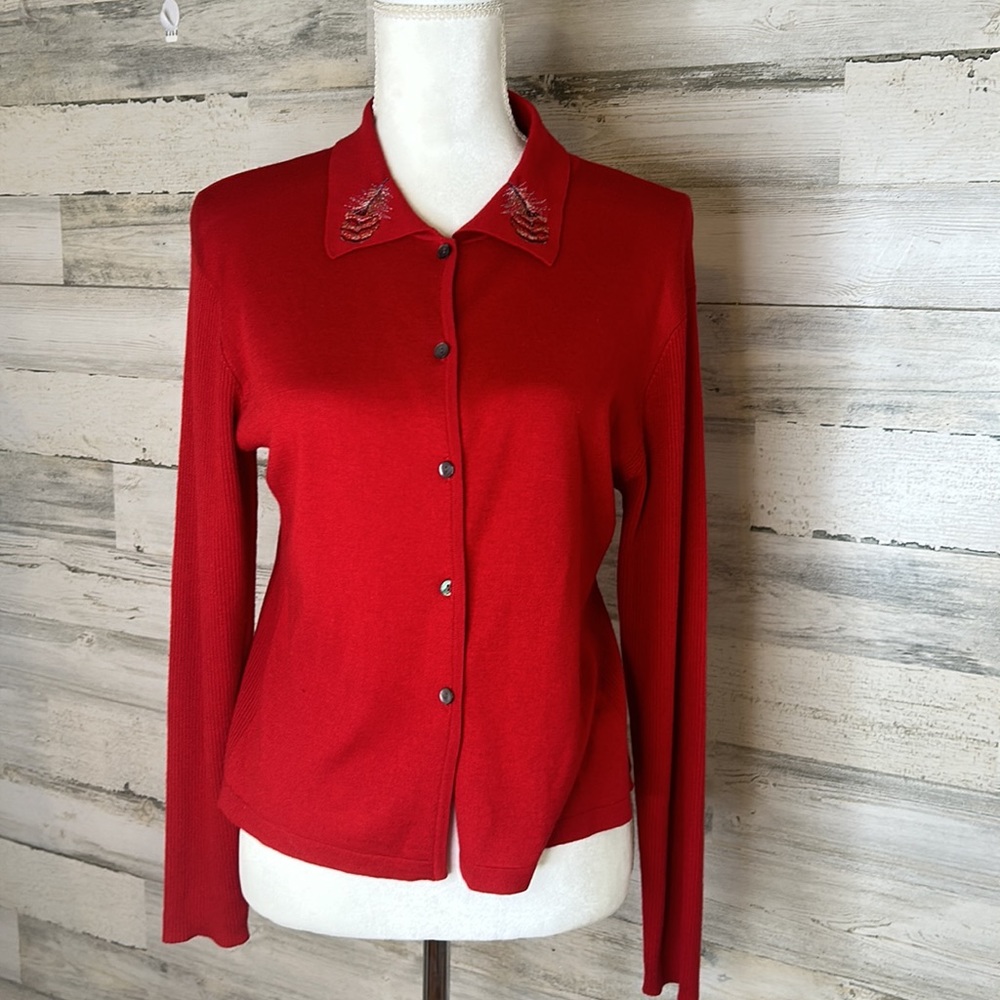 Fio USA Red Cardigan Sweater Pine Cone Embroiderd Collar Silk Cashmere